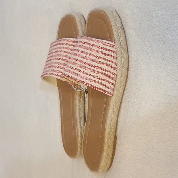 Shoes by universal thread - Picture 3 of 12